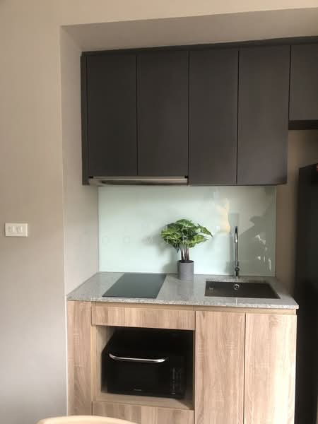 Blossom Condo @ Sathorn-Charoenrat : บลอสซั่ม คอนโด สาทร-เจริญราษฎร์, กรุงเทพ, ถนนเจริญราษฎร์, ทุ่งวัดดอน, สาทร, กรุงเทพ, 31 ตร.ม., คอนโด ให้เช่า, โดย Pimjai Poomirat, 500301512 - DDproperty.com