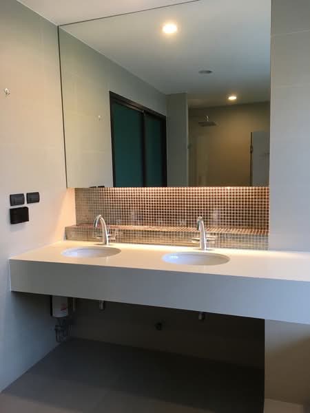 Private Nirvana Residence North-East, Bangkok, Soi Yothin Phatthana 11 Yak 7, Khlong Chan, Bang Kapi, Bangkok, 3 Bedrooms, 340 sqm, Single Detached House For Sale, by สุเทพ รอดด้วยบุญ, 500301516 - DDproperty.com