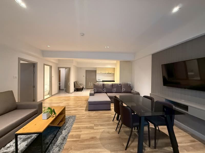Villa Bajaj, Bangkok, Soi Sukhumvit 19, Khlongtoei Nua, Watthana, Bangkok, 2 Bedrooms, 160 sqm, Condo For Rent, by Gochaporn Fongsupa, 500301519 - DDproperty.com