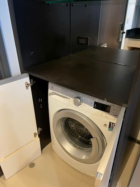 The Edge Sukhumvit 23, Bangkok, 6 Soi Sukhumvit 23, Khlongtoei Nua, Watthana, Bangkok, 1 Bedroom, 34 sqm, Condo For Rent, by Chirattiya Lakkham, 500301549 - DDproperty.com
