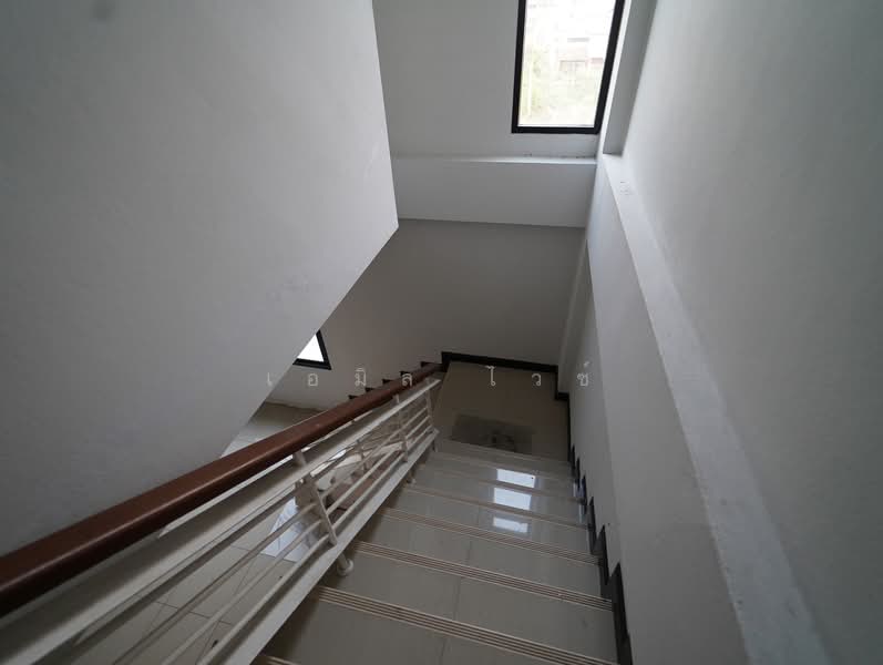 Nong Chom, Chiang Mai, Nong Chom, San Sai, Chiang Mai, 3 Bedrooms, 254 sqm, Townhouse For Sale, by Emil Weiss, 500301551 - DDproperty.com