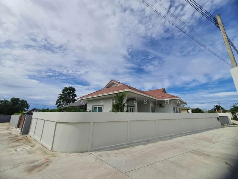 3-BR House, Chon Buri (Pattaya), Huai Yai, Bang Lamung (Pattaya), Chon Buri (Pattaya), 3 Bedrooms, 358 sqm, Single Detached House For Sale, by Sita Shrestha, 500301574 - DDproperty.com