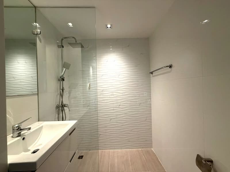 Villa Bajaj, Bangkok, Soi Sukhumvit 19, Khlongtoei Nua, Watthana, Bangkok, 3 Bedrooms, 240 sqm, Condo For Rent, by Gochaporn Fongsupa, 500301600 - DDproperty.com
