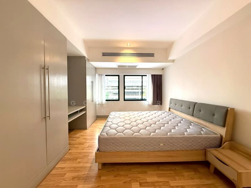 Villa Bajaj, Bangkok, Soi Sukhumvit 19, Khlongtoei Nua, Watthana, Bangkok, 3 Bedrooms, 240 sqm, Condo For Rent, by Gochaporn Fongsupa, 500301600 - DDproperty.com