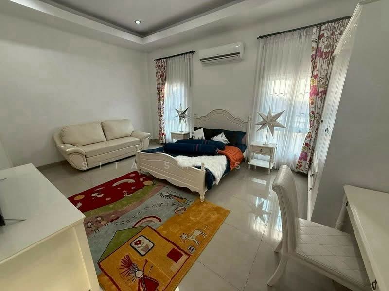 Baan Dusit Pattaya Garden, Chon Buri (Pattaya), Huai Yai, Bang Lamung (Pattaya), Chon Buri (Pattaya), 4 Bedrooms, 233 sqm, Single Detached House For Sale, by Sita Shrestha, 500301601 - DDproperty.com