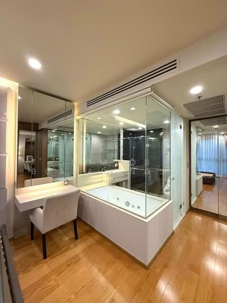 The Address Sathorn, Bangkok, 98 Sathorn Nua Road, Silom, Bang Rak, Bangkok, 1 Bedroom, 56 sqm, Condo For Rent, by Sompob Buaparungsri, 500301604 - DDproperty.com