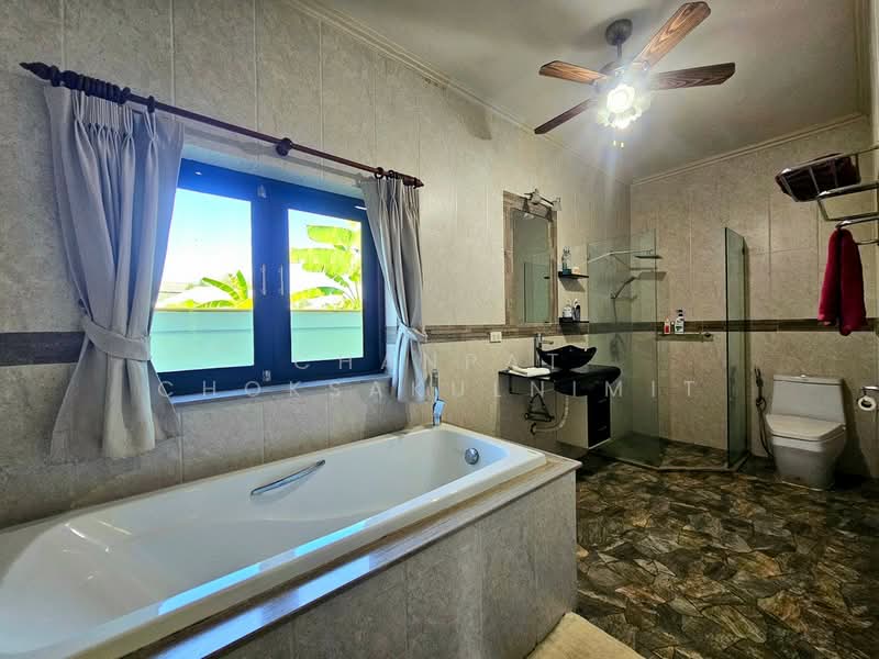 Coconut Garden, Prachuap Khiri Khan, Hin Lek Fai, Hua Hin, Prachuap Khiri Khan, 3 Bedrooms, 265 sqm, Villa For Sale, by Chanpat Choksakulnimit, 500301614 - DDproperty.com