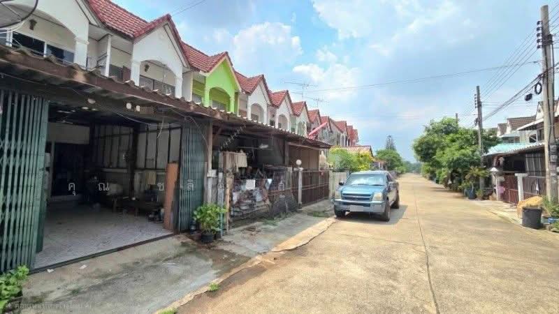 For Sale - ทาวน์เฮ้าส์ บางเขน สุขาภิบาล 5 ซอย 64 กรุงเทพ บ้านสวย ราคาถูก, Bangkok
