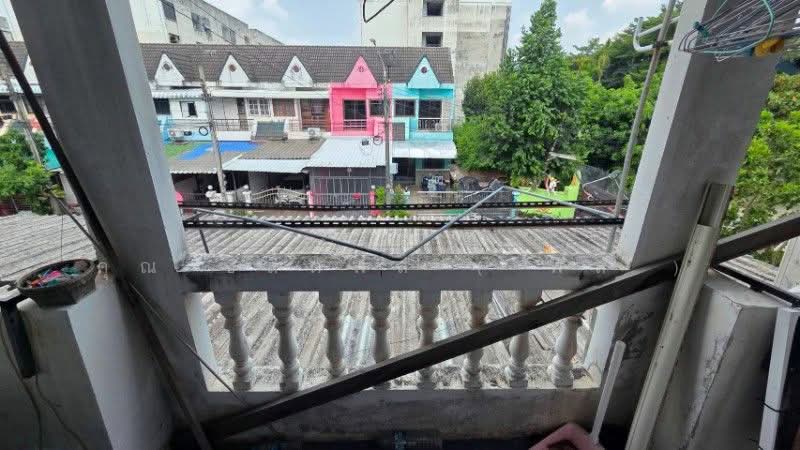 ขาย - ทาวน์เฮ้าส์ บางเขน สุขาภิบาล 5 ซอย 64 กรุงเทพ บ้านสวย ราคาถูก, กรุงเทพ