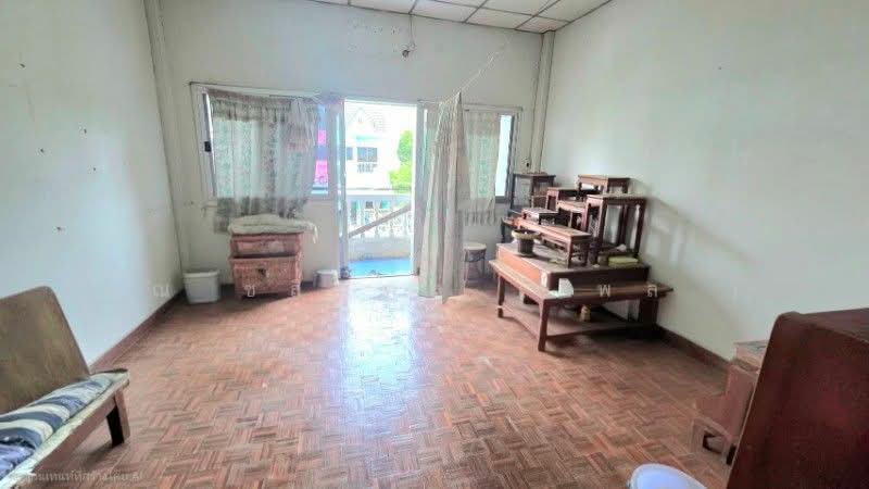 ขาย - ทาวน์เฮ้าส์ บางเขน สุขาภิบาล 5 ซอย 64 กรุงเทพ บ้านสวย ราคาถูก, กรุงเทพ