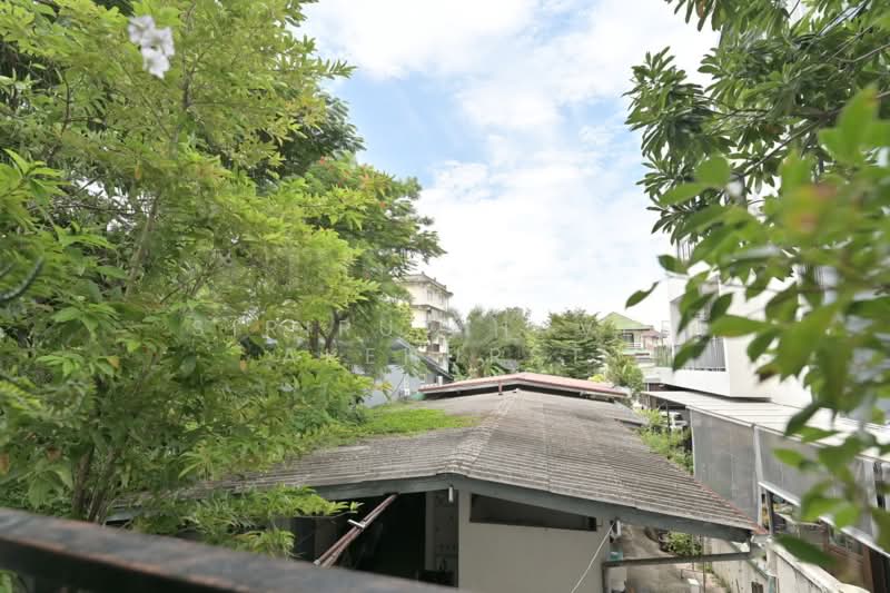 Maestro 39, Bangkok, Sukhumvit Road, Khlong Tan Nua, Watthana, Bangkok, 2 Bedrooms, 63 sqm, Condo For Sale, by Sirirut Havee Akehurst, 500301647 - DDproperty.com