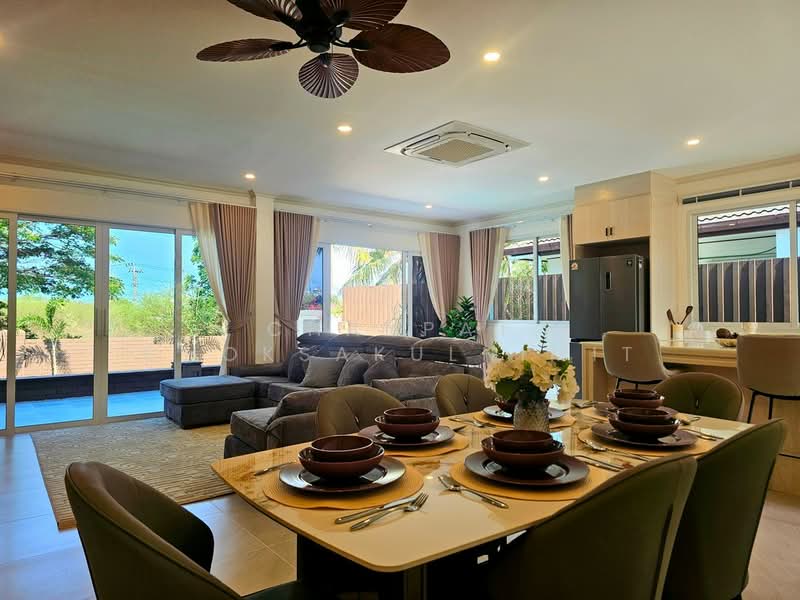 Hua Hin Laguna, Prachuap Khiri Khan, Soi Hua Hin 102, Nong Kae, Hua Hin, Prachuap Khiri Khan, 3 Bedrooms, 240 sqm, Single Detached House For Sale, by Chanpat Choksakulnimit, 500301652 - DDproperty.com