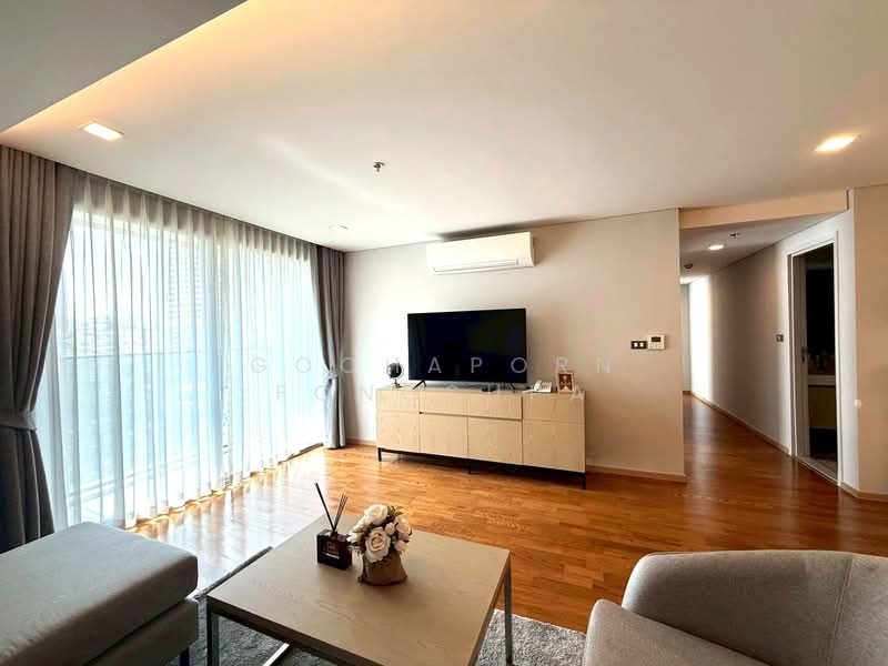 Piya Apartment Sukhumvit 15, Bangkok, 99 Sukhumvit 15, Khlongtoei Nua, Watthana, Bangkok, 3 Bedrooms, 142 sqm, Condo For Rent, by Gochaporn Fongsupa, 500301658 - DDproperty.com