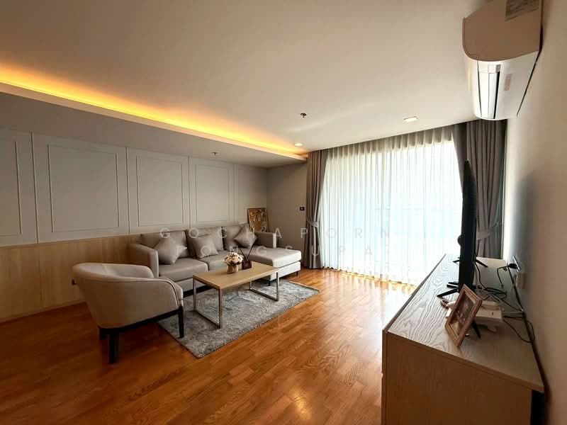 Piya Apartment Sukhumvit 15, Bangkok, 99 Sukhumvit 15, Khlongtoei Nua, Watthana, Bangkok, 3 Bedrooms, 142 sqm, Condo For Rent, by Gochaporn Fongsupa, 500301658 - DDproperty.com