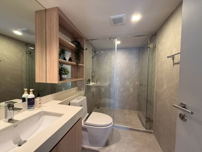 Piya Apartment Sukhumvit 15, Bangkok, 99 Sukhumvit 15, Khlongtoei Nua, Watthana, Bangkok, 3 Bedrooms, 142 sqm, Condo For Rent, by Gochaporn Fongsupa, 500301658 - DDproperty.com