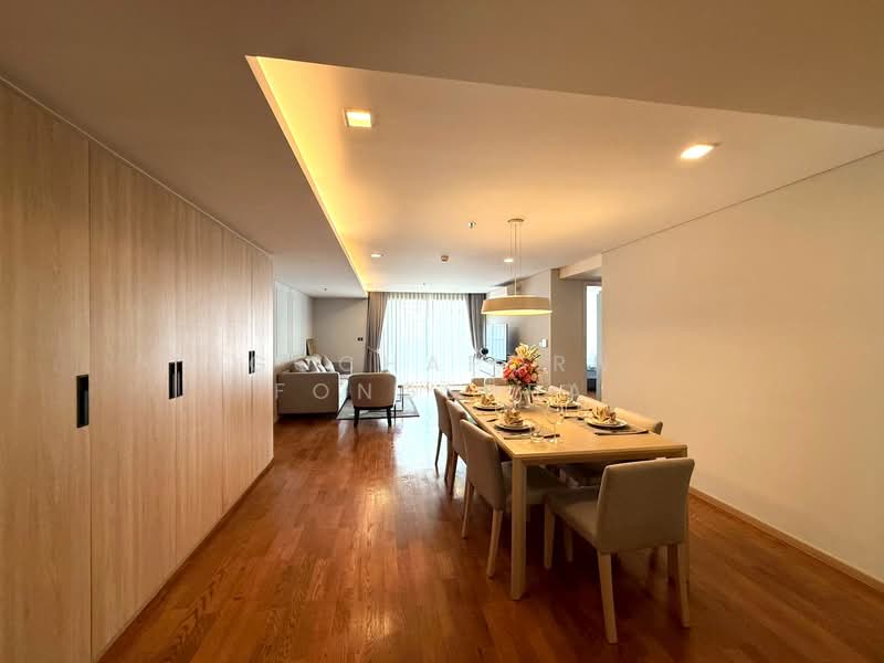 Piya Apartment Sukhumvit 15, Bangkok, 99 Sukhumvit 15, Khlongtoei Nua, Watthana, Bangkok, 3 Bedrooms, 142 sqm, Condo For Rent, by Gochaporn Fongsupa, 500301658 - DDproperty.com