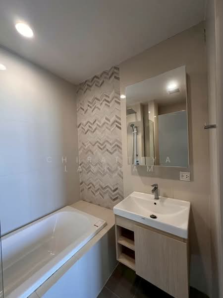 Oka Haus Sukhumvit 36, Bangkok, 3399 Rama 4 Road, Khong Tan, Khlong Toei, Bangkok, 1 Bedroom, 35 sqm, Condo For Rent, by Chirattiya Lakkham, 500301660 - DDproperty.com