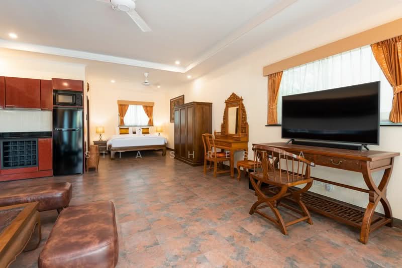 7-BR Villa, Chon Buri (Pattaya), Huai Yai, Bang Lamung (Pattaya), Chon Buri (Pattaya), 7 Bedrooms, 1,600 sqm, Villa For Sale, by Sita Shrestha, 500301676 - DDproperty.com