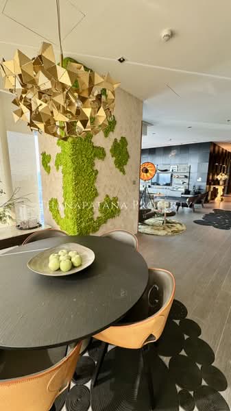 The Ritz-Carlton Residences : เดอะ ริซท์-คาร์ลตัน เรสซิเดนเซส, กรุงเทพ, 114 ถ.นราธิวาสราชนครินทร์, สีลม, บางรัก, กรุงเทพ, 236 ตร.ม., คอนโด ขาย, โดย ธนะพัฒน์ ลิ้มสุขล้ำ, 500301699 - DDproperty.com