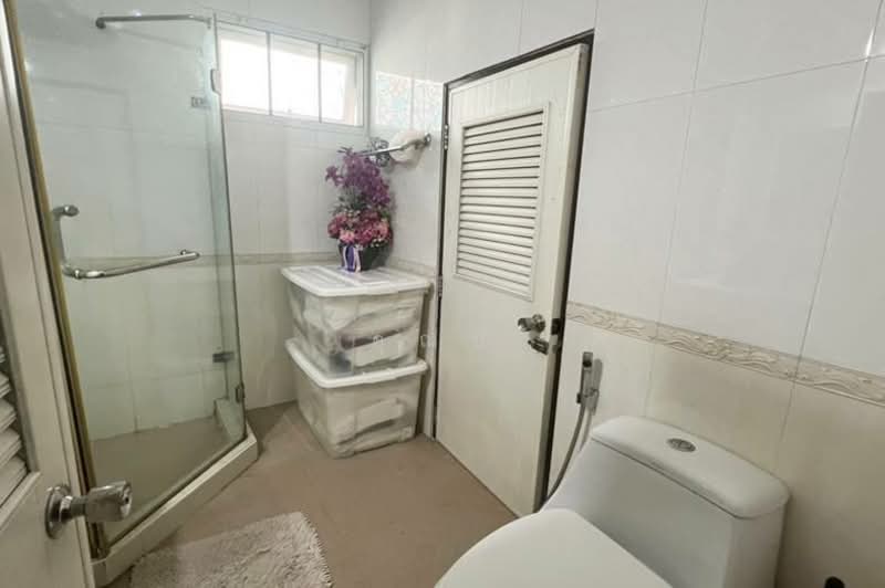 หมู่บ้านอมรพันธ์ 9, Bangkok, เสนานิคม, Chorake Bua, Lat Phrao, Bangkok, 5 Bedrooms, 200 sqm, Single Detached House For Sale, by คุณบี, 500301729 - DDproperty.com