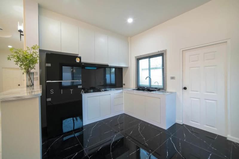 3-BR House, Chon Buri (Pattaya), Huai Yai, Bang Lamung (Pattaya), Chon Buri (Pattaya), 3 Bedrooms, 280 sqm, Single Detached House For Sale, by Sita Shrestha, 500301737 - DDproperty.com