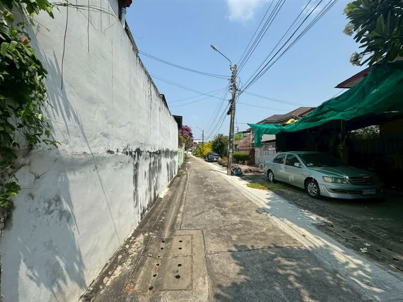 For Sale - ที่ดิน+บ้าน 50 ตร.ว. ซอยจรัญสนิทวงศ์67 แยก2 ซอยอาบสมบูรณ์, Bangkok