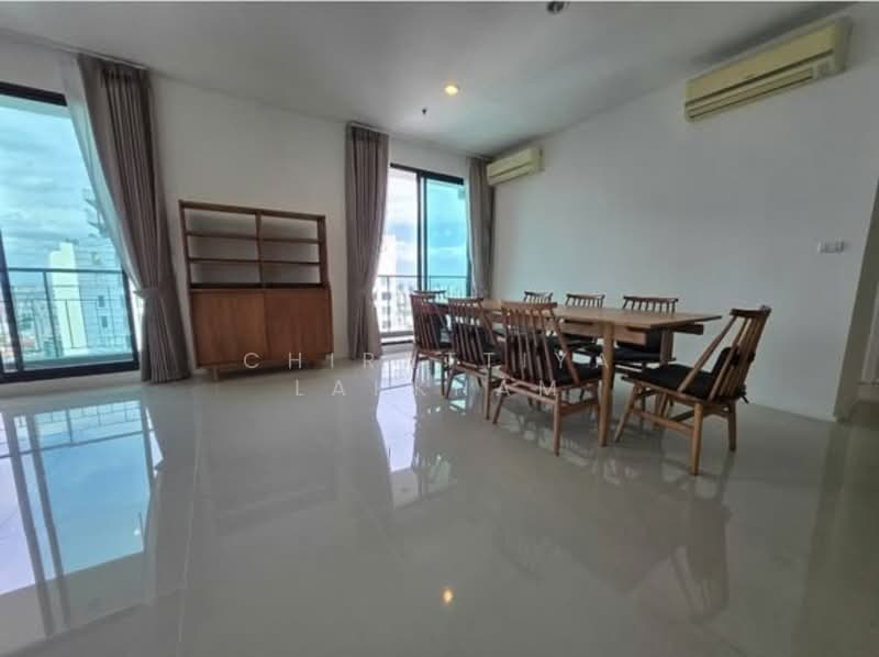 Villa Asoke, Bangkok, 1588 New Petchburi Road, Makkasan, Ratchathewi, Bangkok, 4 Bedrooms, 313 sqm, Condo For Rent, by Chirattiya Lakkham, 500301763 - DDproperty.com