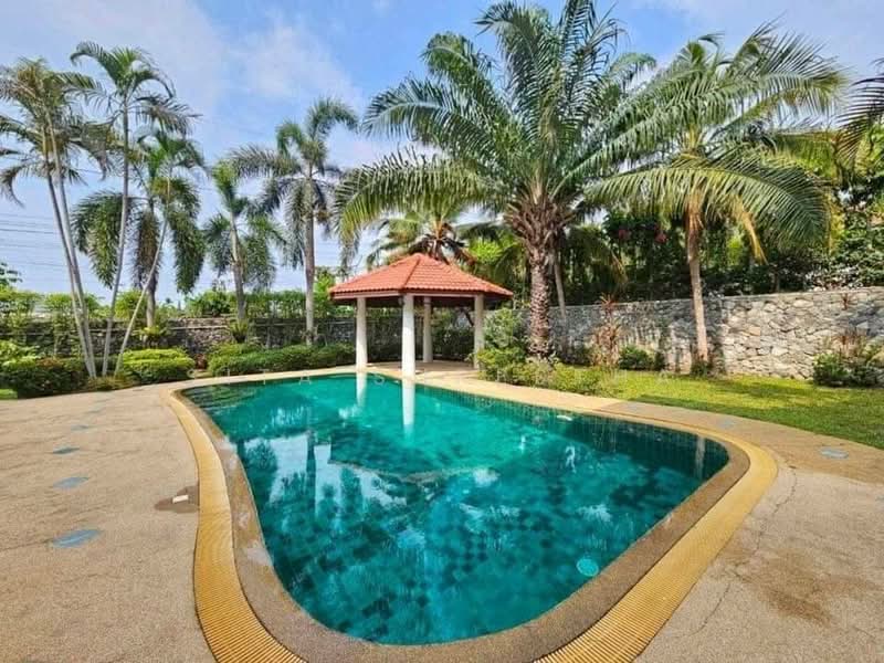 undefined, Chon Buri (Pattaya), Nong Pru, Bang Lamung (Pattaya), Chon Buri (Pattaya), 4 Bedrooms, 1,052 sqm, Villa For Sale, by Sita Shrestha, 500301770 - DDproperty.com