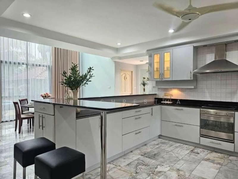 undefined, Chon Buri (Pattaya), Nong Pru, Bang Lamung (Pattaya), Chon Buri (Pattaya), 4 Bedrooms, 1,052 sqm, Villa For Sale, by Sita Shrestha, 500301770 - DDproperty.com