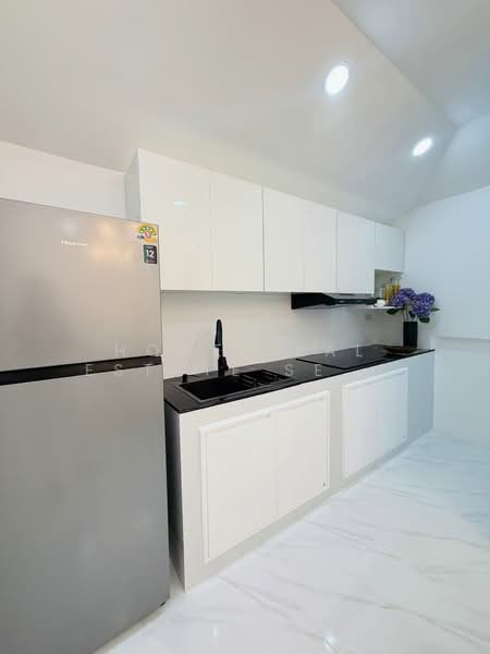 หมู่บ้าน เอกมงคล 1, Chon Buri (Pattaya), Bang Lamung, Bang Lamung (Pattaya), Chon Buri (Pattaya), 3 Bedrooms, 120 sqm, Single Detached House For Sale, by HOME Real Estate Service, 500301797 - DDproperty.com