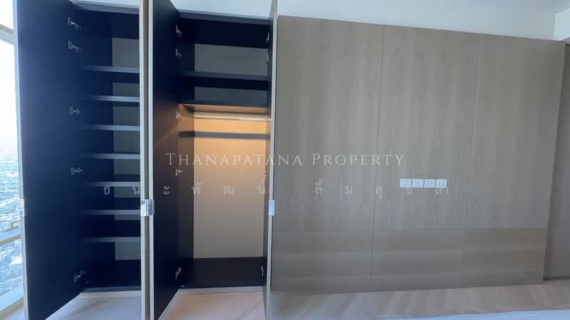 Four Seasons Private Residences : โฟร์ ซีซั่นส์ ไพรเวท เรสสิเด้นซ์, กรุงเทพ, 300 ถนนเจริญกรุง, ยานนาวา, สาทร, กรุงเทพ, 124 ตร.ม., คอนโด ขาย, โดย ธนะพัฒน์ ลิ้มสุขล้ำ, 500301810 - DDproperty.com