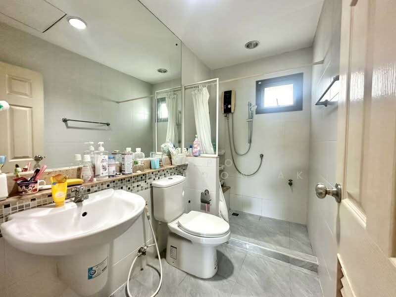 Setthasiri Prachachuen, Nonthaburi, Prachachuen Road, Tha-Sai, Muang Nonthaburi, Nonthaburi, 3 Bedrooms, 200 sqm, Single Detached House For Sale, by Natthporn Siriwiboonsak, 500301860 - DDproperty.com