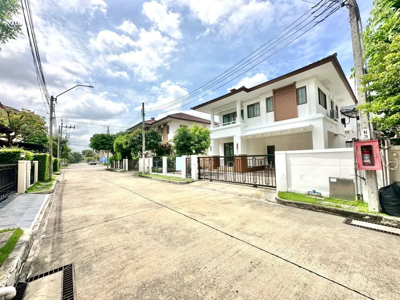 Setthasiri Prachachuen, Nonthaburi, Prachachuen Road, Tha-Sai, Muang Nonthaburi, Nonthaburi, 3 Bedrooms, 200 sqm, Single Detached House For Sale, by Natthporn Siriwiboonsak, 500301860 - DDproperty.com
