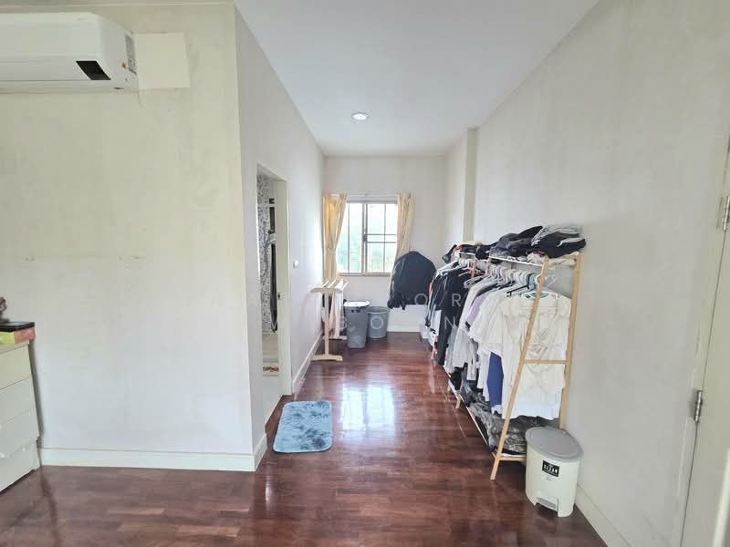 Setthasiri Prachachuen, Nonthaburi, Prachachuen Road, Tha-Sai, Muang Nonthaburi, Nonthaburi, 3 Bedrooms, 200 sqm, Single Detached House For Sale, by Natthporn Siriwiboonsak, 500301860 - DDproperty.com