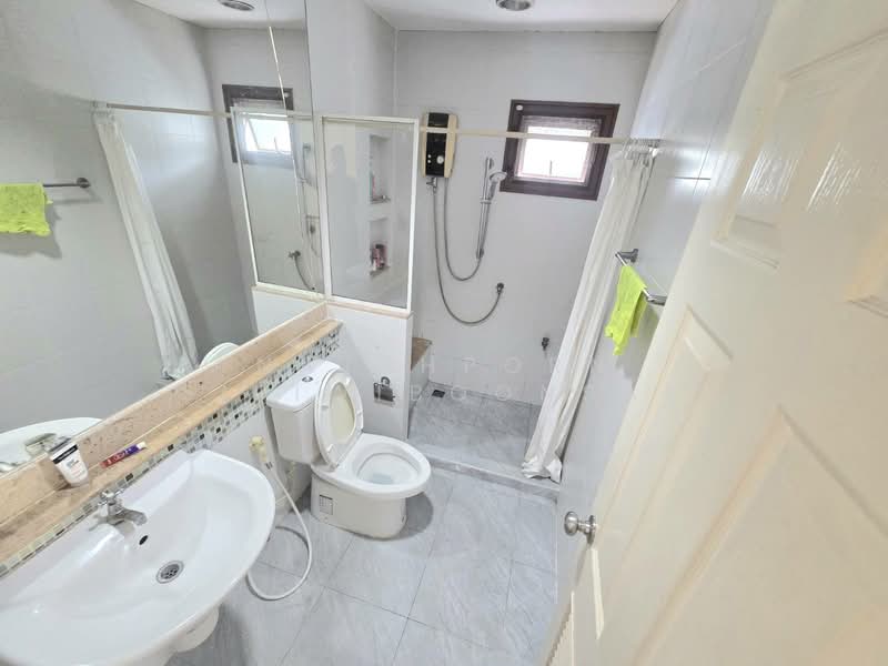 Setthasiri Prachachuen, Nonthaburi, Prachachuen Road, Tha-Sai, Muang Nonthaburi, Nonthaburi, 3 Bedrooms, 200 sqm, Single Detached House For Sale, by Natthporn Siriwiboonsak, 500301860 - DDproperty.com
