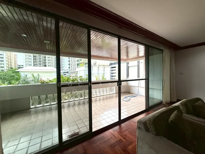 Govind Tower, Bangkok, Soi Sukhumvit 19, Khlongtoei Nua, Watthana, Bangkok, 3 Bedrooms, 360 sqm, Condo For Rent, by Gochaporn Fongsupa, 500301875 - DDproperty.com