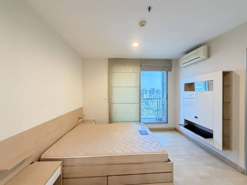 Rhythm Ratchada, Bangkok, 558 Ratchadaphisek Road, Samsen Nok, Huai Khwang, Bangkok, 1 Bedroom, 46 sqm, Condo For Rent, by Areeya Kingwichit, 500301885 - DDproperty.com