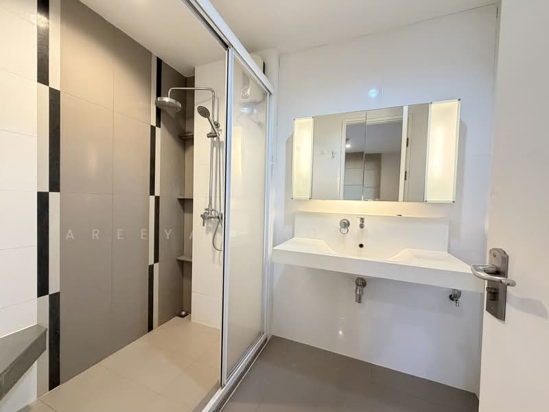 Rhythm Ratchada, Bangkok, 558 Ratchadaphisek Road, Samsen Nok, Huai Khwang, Bangkok, 1 Bedroom, 46 sqm, Condo For Rent, by Areeya Kingwichit, 500301885 - DDproperty.com