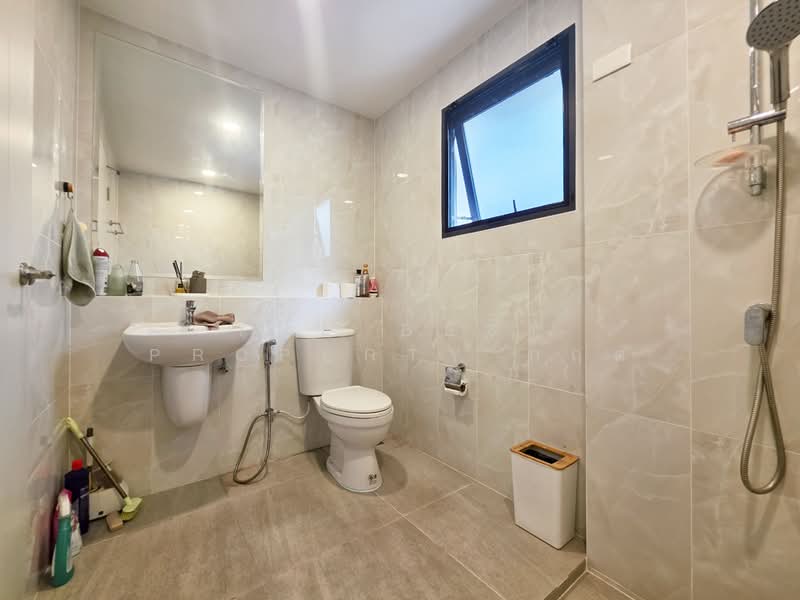 CENTRO Rama 9 – Motorway 2, Bangkok, Khlong Song Ton Nun, Lat Krabang, Bangkok, 4 Bedrooms, 209 sqm, Single Detached House For Sale, by The Best Property กฤต, 500301906 - DDproperty.com