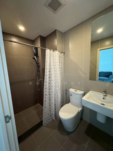 Elio Sathorn-Wutthakat, Bangkok, Kanlapaphruek Road, Bangko, Chom Thong, Bangkok, 1 Bedroom, 30 sqm, Condo For Rent, by Agentbkk, 500301910 - DDproperty.com