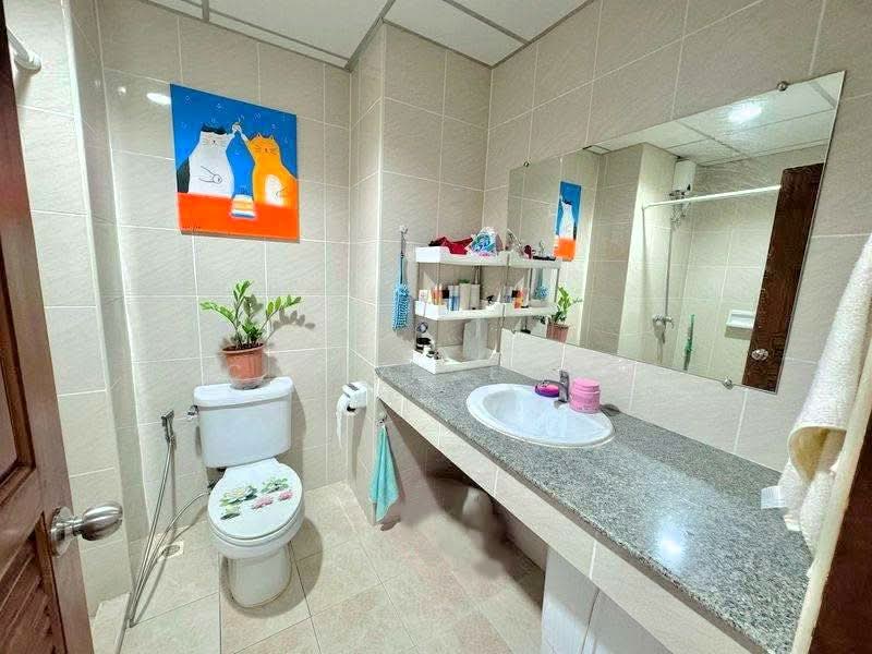 View Talay 8, Chon Buri (Pattaya), 159 Soi Jomtien 14, Nong Pru, Bang Lamung (Pattaya), Chon Buri (Pattaya), 1 Bedroom, 48 sqm, Condo For Sale, by PLC real estate, 500301914 - DDproperty.com
