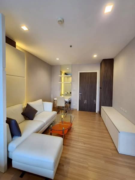 Urbano Absolute Sathon-Taksin, Bangkok, 345 Charoen Nakhon 14/2 Alley, Khlong Ton Sai, Khlong San, Bangkok, Studio, 30 sqm, Condo For Rent, by Jirayu Chaiyawattanasiri, 500301919 - DDproperty.com