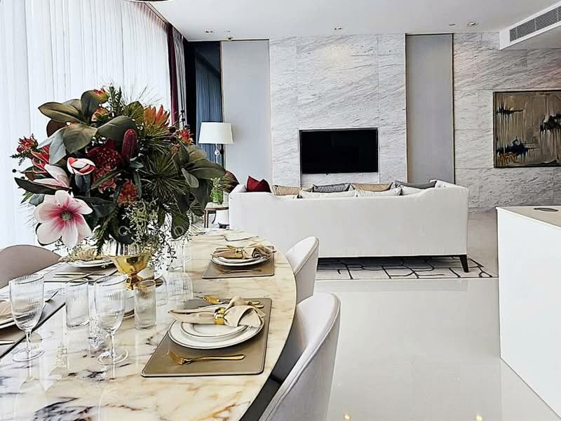 Q1 Sukhumvit, Bangkok, 1 Sukhumvit Road, Khlong Toei, Bangkok, 3 Bedrooms, 158 sqm, Condo For Sale, by Chomratkamol Soontorntarawong (Gor), 500301930 - DDproperty.com