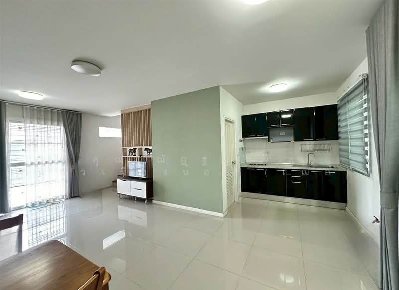 Pruksa Lite Lox Donmuang, Bangkok, Soi Thoet Rachan 45, Si Khan, Don Mueang, Bangkok, 3 Bedrooms, 110 sqm, Townhouse For Sale, by คุณ ณัฏฐฌาภัส แก้วเมืองน้อย (เฌอ), 500301936 - DDproperty.com