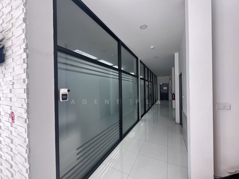Standalone office space for rent near MRT Sutthisan. (SPSAD3975), Bangkok, Din Daeng, Bangkok, , 597 sqm, Office Space For Rent, by Agent Pla, 500301943 - DDproperty.com