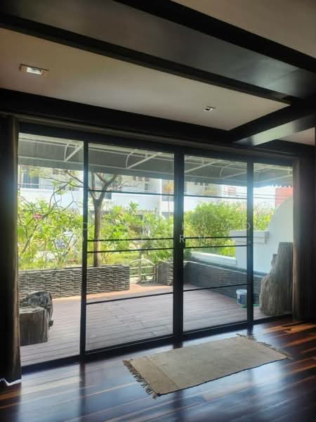 Garden House Rama 3, Bangkok, Soi Nonsi, Chong Nonsi, Yan Nawa, Bangkok, 5 Bedrooms, 400 sqm, Townhouse For Rent, by Chomratkamol Soontorntarawong (Gor), 500301967 - DDproperty.com