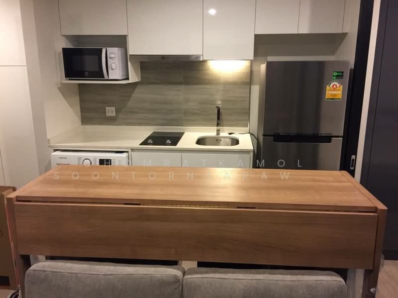 Maestro 02 Ruamrudee, Bangkok, 5-2 Ploenchit Road, Lumphini, Pathum Wan, Bangkok, 1 Bedroom, 26 sqm, Condo For Sale, by Chomratkamol Soontorntarawong (Gor), 500302001 - DDproperty.com