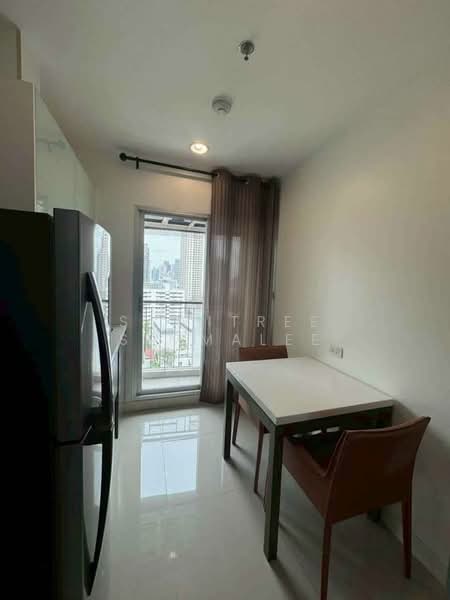 Centric Sathorn-St Louis, Bangkok, Sathorn Nua Road, Yan Nawa, Sathon, Bangkok, 1 Bedroom, 35 sqm, Condo For Rent, by Sawitree Simmalee, 500302017 - DDproperty.com