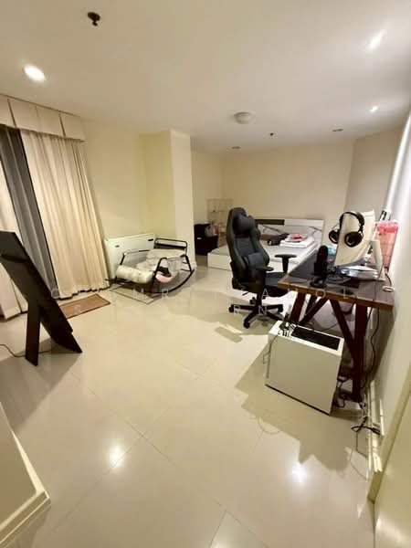 Moon Tower, Bangkok, Soi Sukhumvit 59, Khlong Tan Nua, Watthana, Bangkok, 3 Bedrooms, 371 sqm, Condo For Sale, by Chomratkamol Soontorntarawong (Gor), 500302018 - DDproperty.com