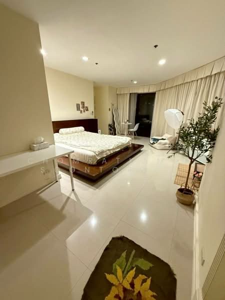 Moon Tower, Bangkok, Soi Sukhumvit 59, Khlong Tan Nua, Watthana, Bangkok, 3 Bedrooms, 371 sqm, Condo For Sale, by Chomratkamol Soontorntarawong (Gor), 500302018 - DDproperty.com